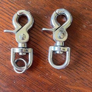 Polished Silvertone Key Ring Belt Clip